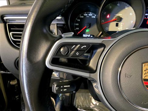 Certified 2021 Porsche Macan S AWD/4WD image 27