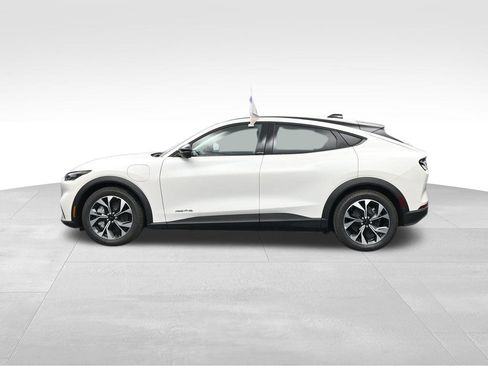 New 2025 Ford Mustang Mach-E Select image 5