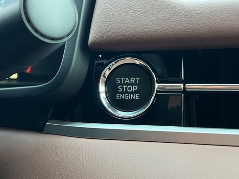 New 2026 Mitsubishi Outlander SEL image 24