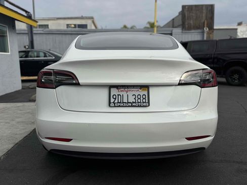 Used 2022 Tesla Model 3 image 7