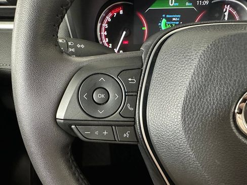 Used 2025 Toyota RAV4 XLE w/ Convenience Package AWD/4WD image 13