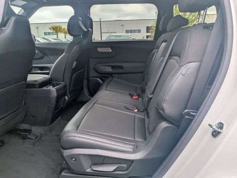 New 2027 Kia Telluride LX FWD image 12