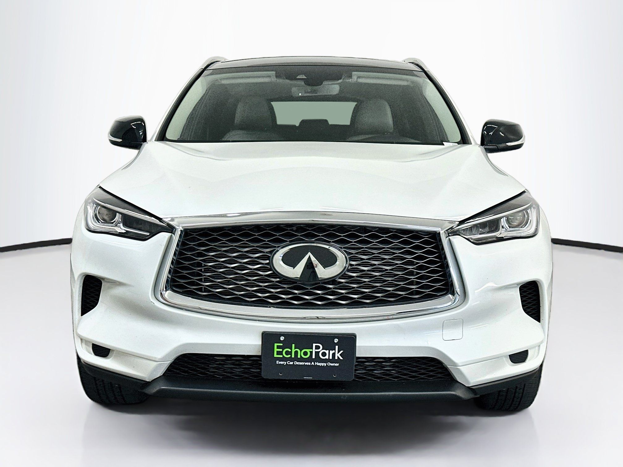 Used 2023 INFINITI QX50 Luxe AWD/4WD image 2