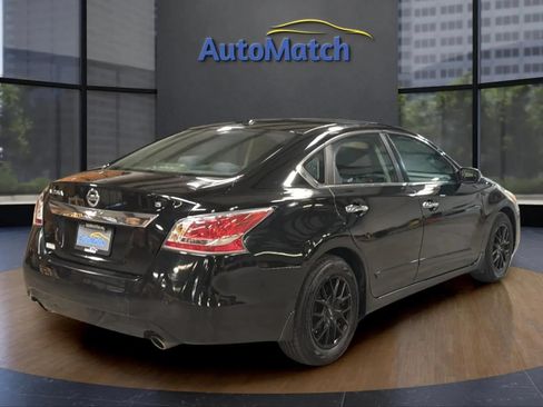 Used 2015 Nissan Altima 2.5 S w/ Power Driver Seat Package FWD image 12