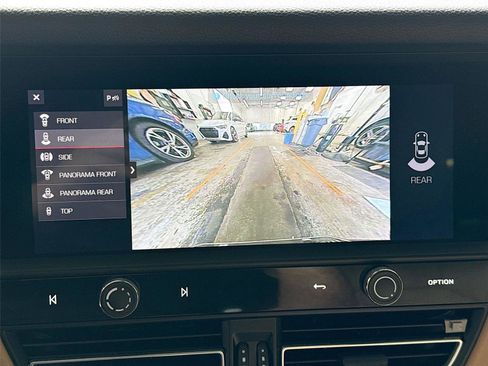 Used 2025 Porsche Macan Turbo AWD/4WD image 14