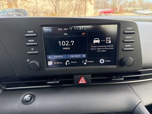 Certified 2025 Hyundai Elantra Sport w/ Cargo Package image 5