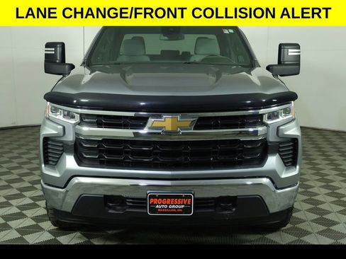 Used 2023 Chevrolet Silverado 1500 LT w/ Protection Package AWD/4WD image 10