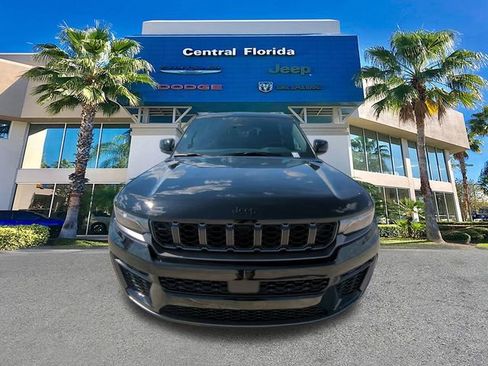 New 2026 Jeep Grand Cherokee L 4WD image 3