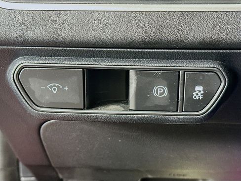 Used 2025 Kia K4 LXS image 17