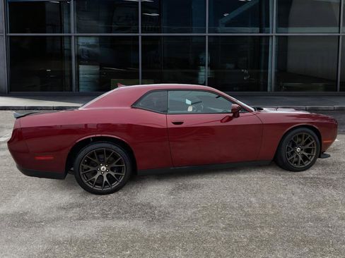 Used 2022 Dodge Challenger R/T Scat Pack w/ Dynamics Package image 8