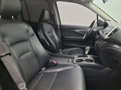 Used 2017 Honda Ridgeline RTL image 21