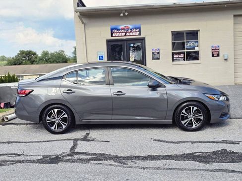 Used 2021 Nissan Sentra SV FWD image 3