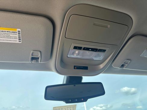 Used 2017 Chevrolet Colorado Z71 w/ Z71 Midnight Edition AWD/4WD image 20