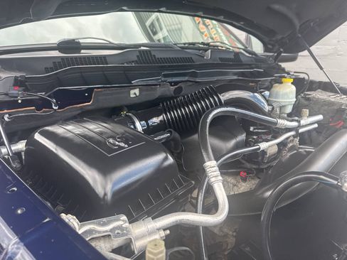 Used 2015 RAM 1500 Express AWD/4WD image 11