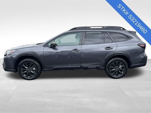 Certified 2025 Subaru Outback Onyx Edition image 4