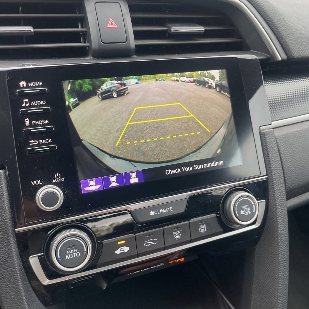 Used 2020 Honda Civic Sport image 9
