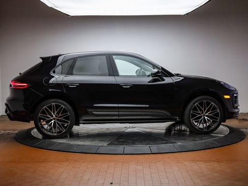 Used 2025 Porsche Macan image 13