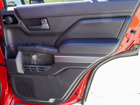 New 2026 Toyota 4Runner TRD Off-Road Premium AWD/4WD image 30