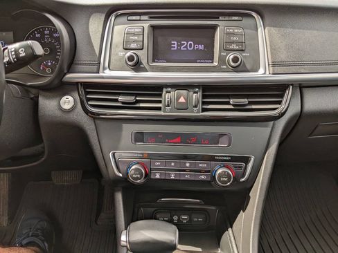 Used 2016 Kia Optima EX FWD image 19