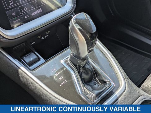 Used 2021 Subaru Outback Premium AWD/4WD image 26