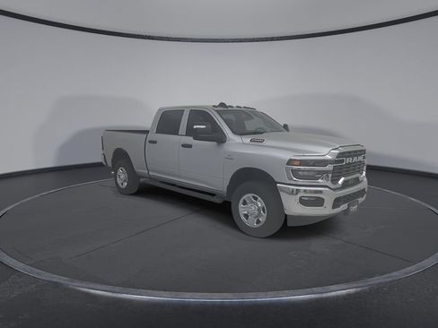 New 2026 RAM 2500 Tradesman AWD/4WD image 3
