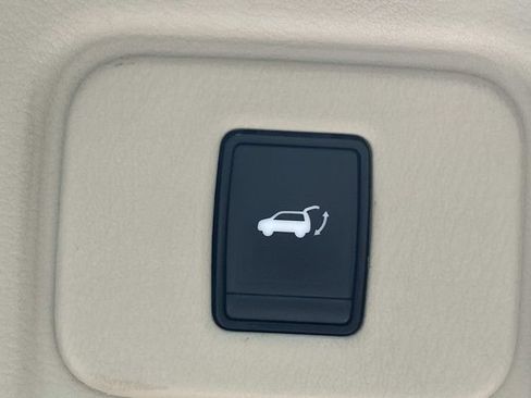 Used 2019 Nissan Murano Platinum w/ Cargo Package FWD image 15