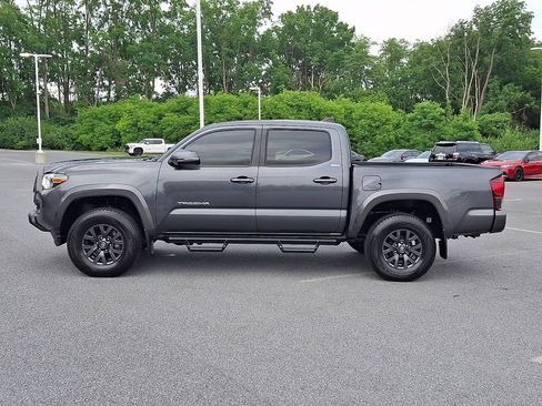 Certified 2023 Toyota Tacoma SR5 w/ Technology Package AWD/4WD image 7