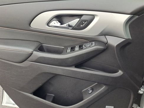 Certified 2020 Chevrolet Traverse RS image 18