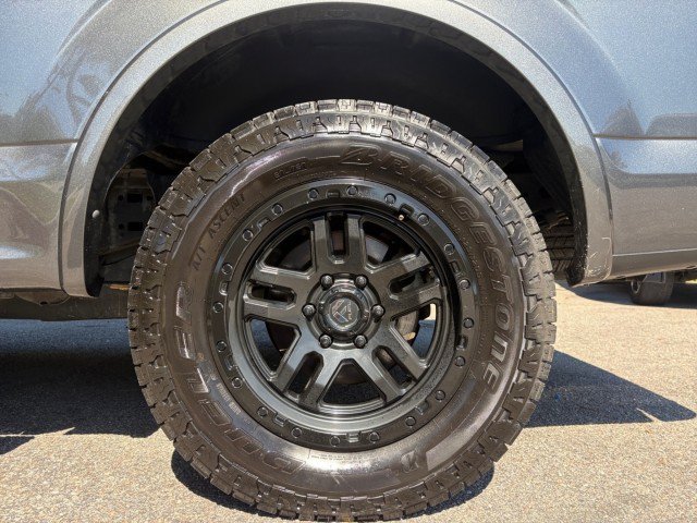 Used 2019 Ford F150 XLT w/ Equipment Group 302A Luxury RWD image 12