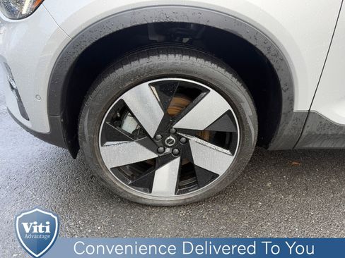 Certified 2023 Volvo C40 P8 Recharge Ultimate image 12