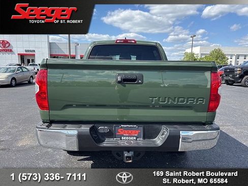 Used 2021 Toyota Tundra SR5 w/ TRD Off-Road Package AWD/4WD image 7