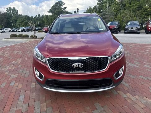 Used 2017 Kia Sorento EX FWD image 25
