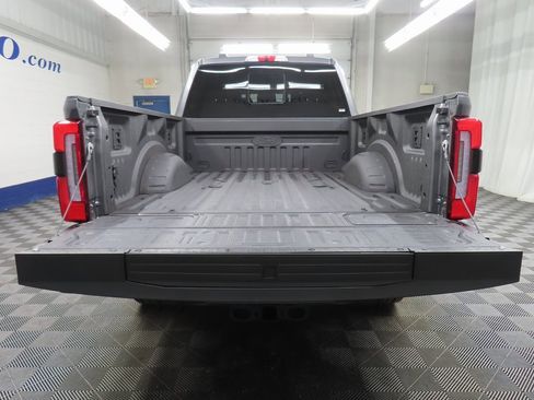 Used 2025 Ford F250 Platinum image 43