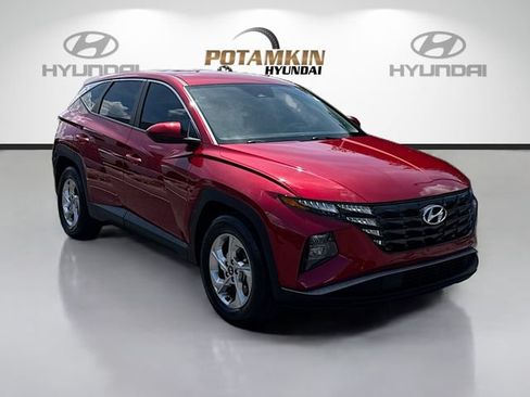 Used 2024 Hyundai Tucson SE FWD image 3