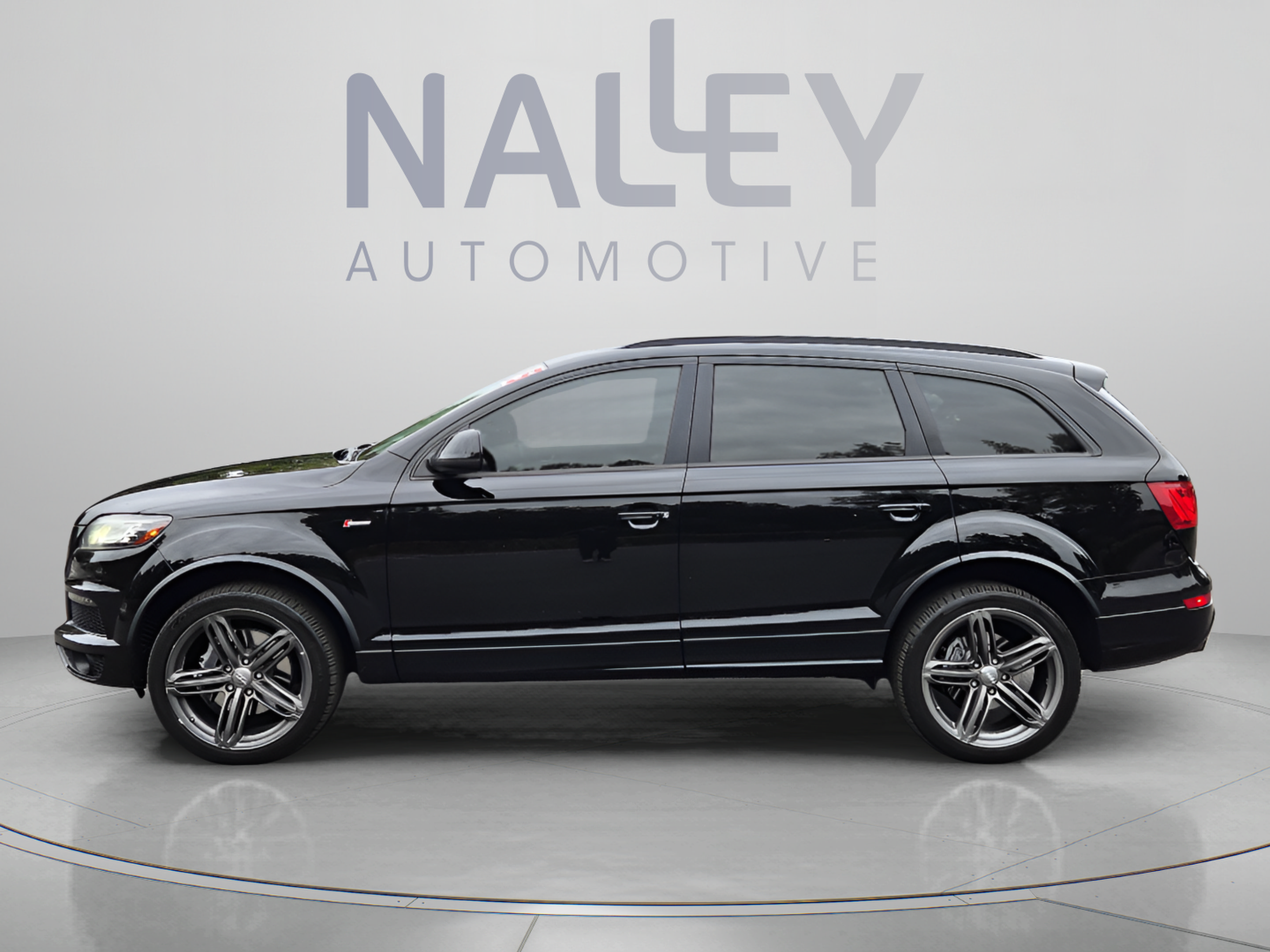 Used 2015 Audi Q7 3.0T S line Prestige w/ 21" S Line Plus Package AWD/4WD image 2