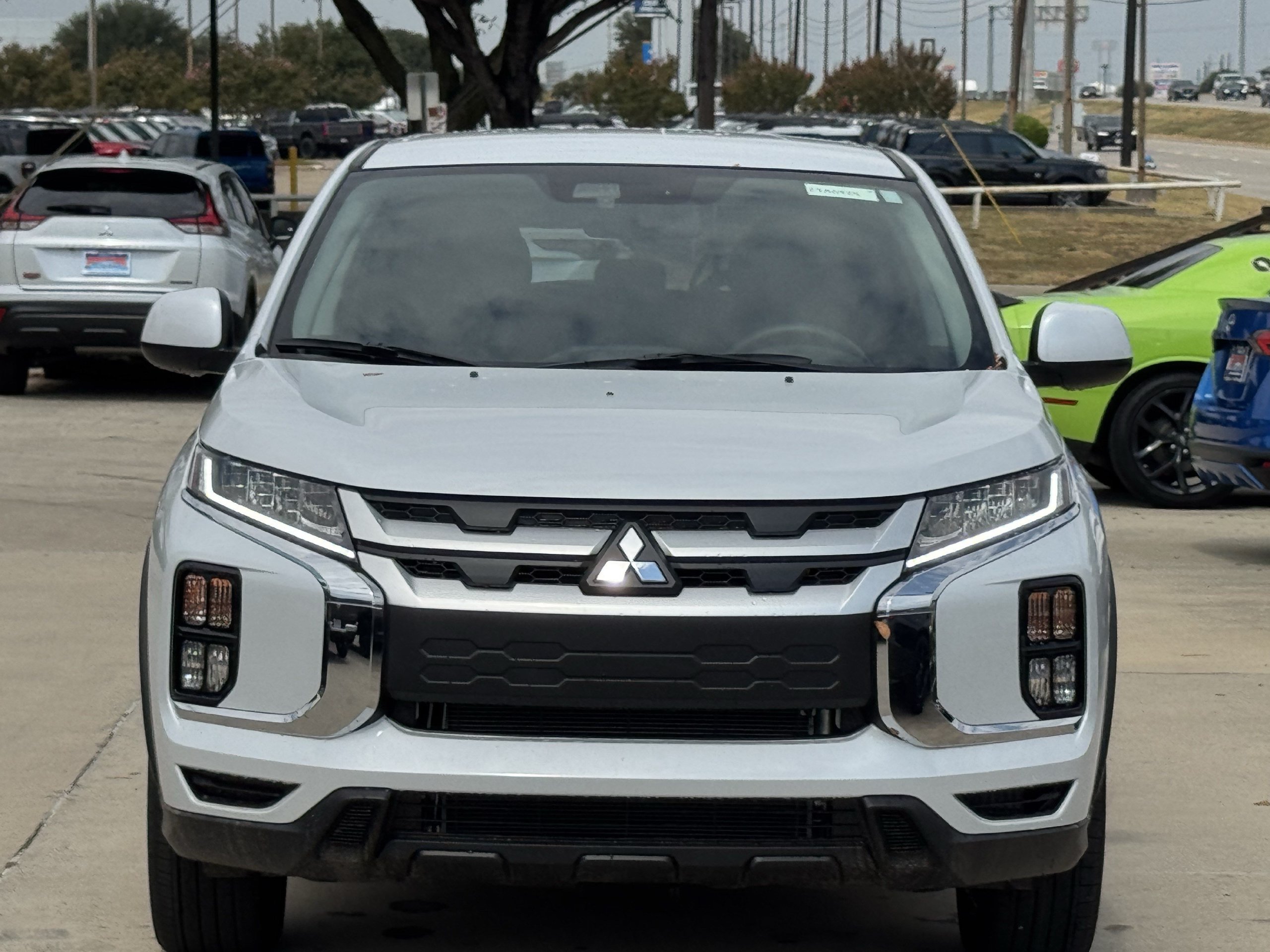 New 2027 Mitsubishi Outlander Sport ES FWD image 8