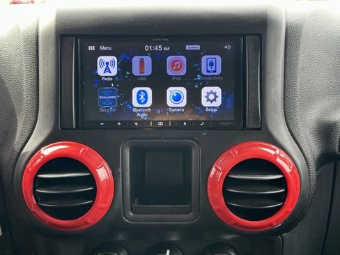 Used 2016 Jeep Wrangler Sport image 23