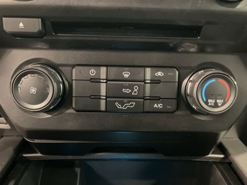 Used 2018 Ford F150 XLT image 21