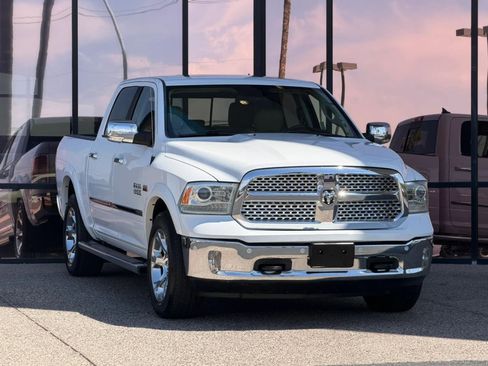 Used 2016 RAM 1500 Laramie w/ Convenience Group AWD/4WD image 26