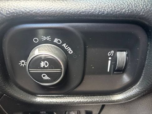 Used 2021 RAM 1500 Lone Star RWD image 29