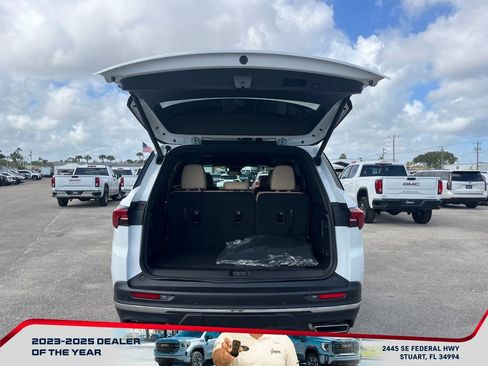 New 2026 Buick Enclave Preferred image 16