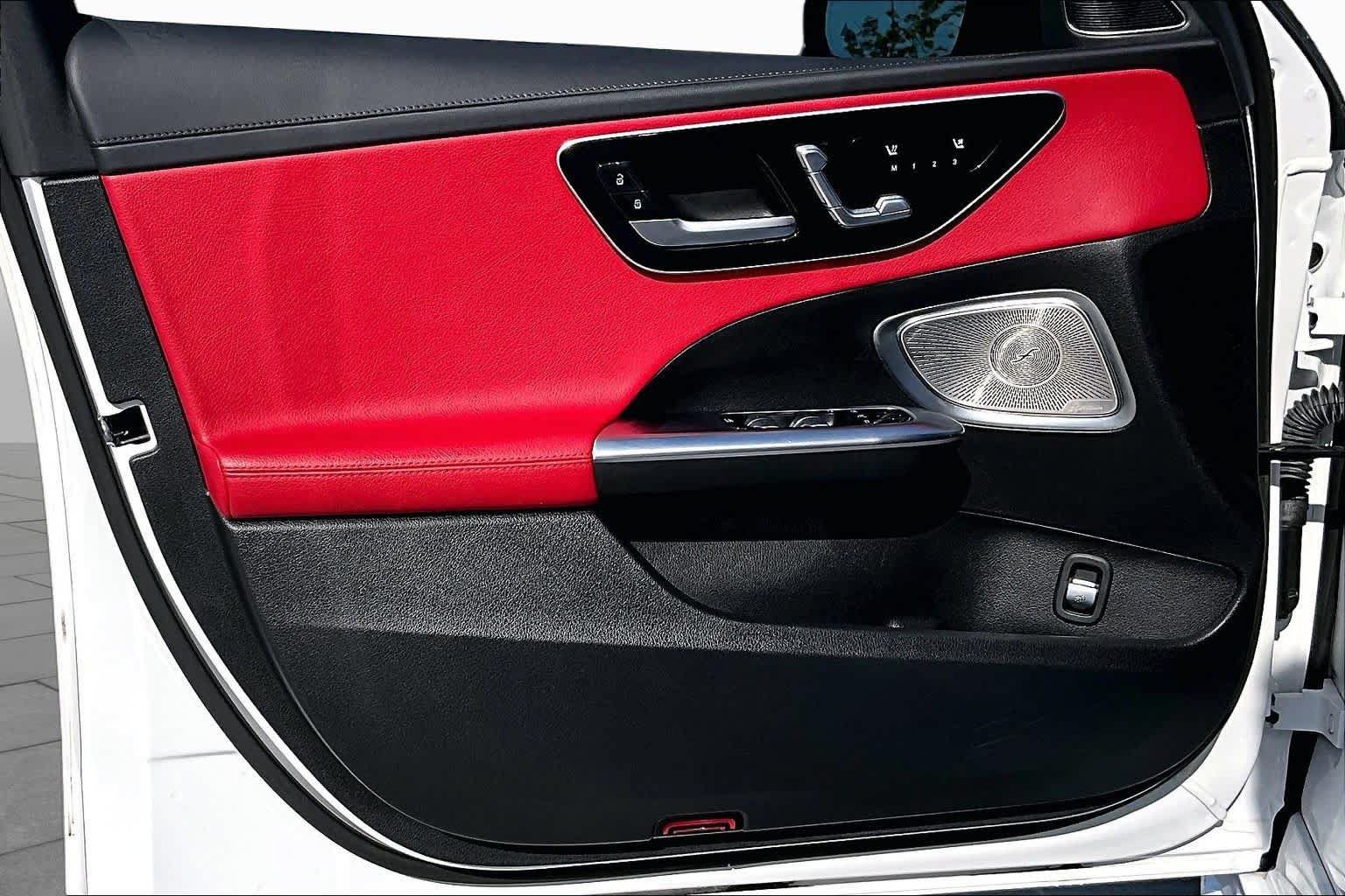 Used 2023 Mercedes-Benz C 300 Sedan image 19