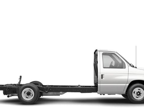 New 2027 Ford E-450 and Econoline 450 Super Duty w/ Power Equipment Group RWD image 2