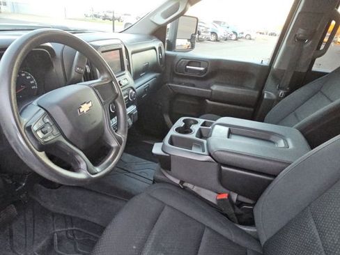 Used 2024 Chevrolet Silverado 2500 W/T w/ WT Convenience Package image 33