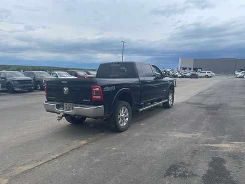 Used 2022 RAM 2500 Laramie AWD/4WD image 3