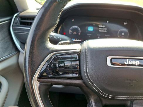 Used 2022 Jeep Grand Cherokee L Overland AWD/4WD image 17