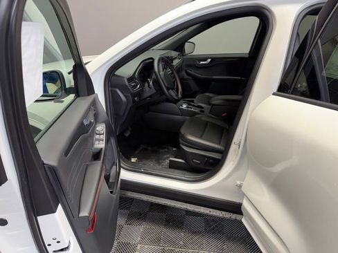 New 2026 Ford Escape ST-Line Elite w/ Equipment Group 501A AWD/4WD image 14