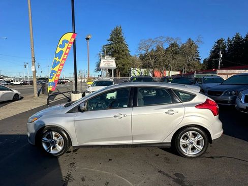 Used 2014 Ford Focus SE image 10