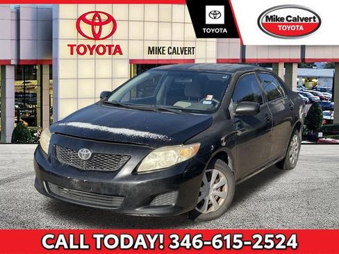 Used 2009 Toyota Corolla CE FWD image 1