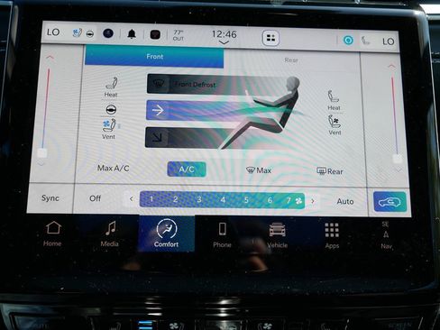 Certified 2025 Jeep Grand Cherokee L Limited w/ Luxury Tech Group II image 45